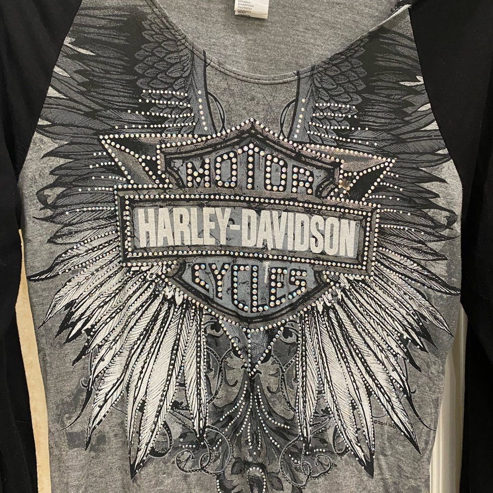 Harley Davidson Long Sleeve with Hood t-shirt with Rhinestones - Picture 9 of 9